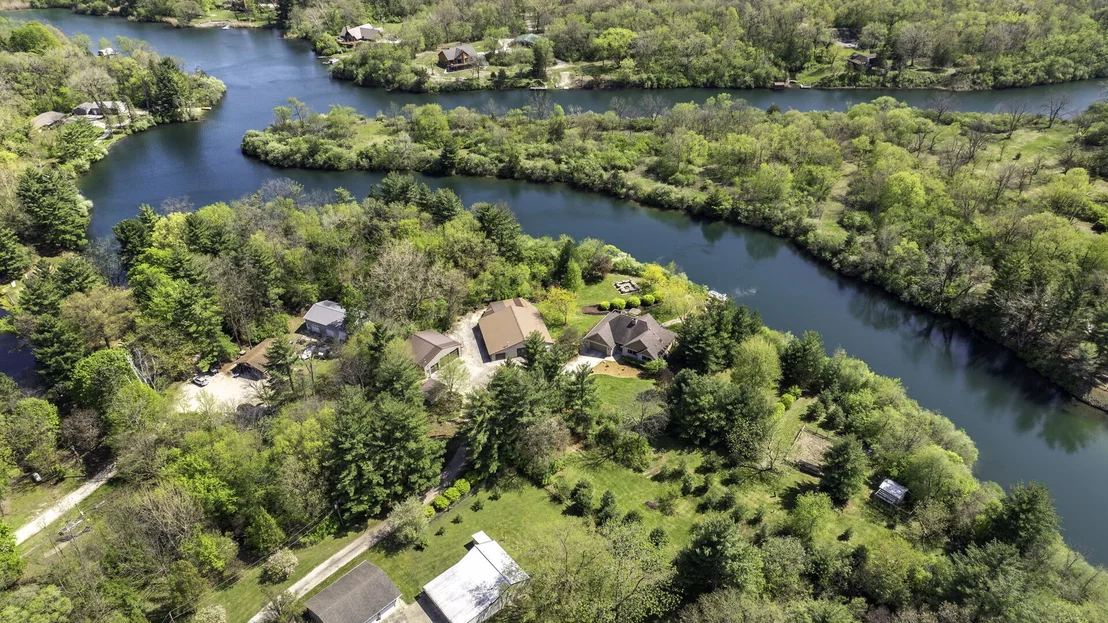 Photo of 4595 Shady Lane
