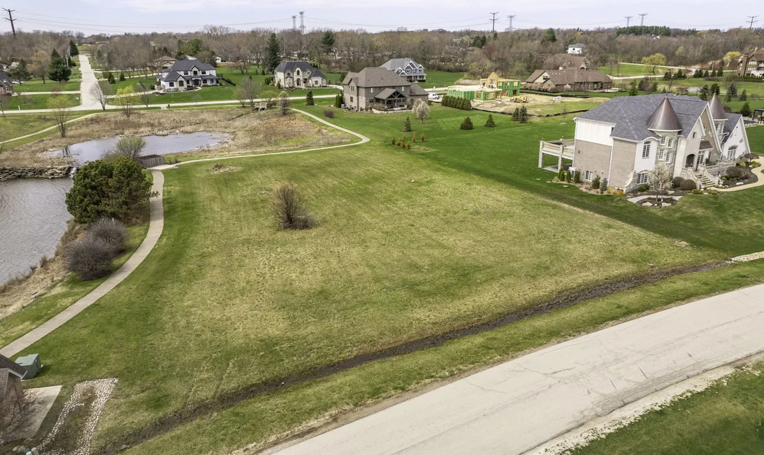Photo of 18490 S Pineprairie Drive
