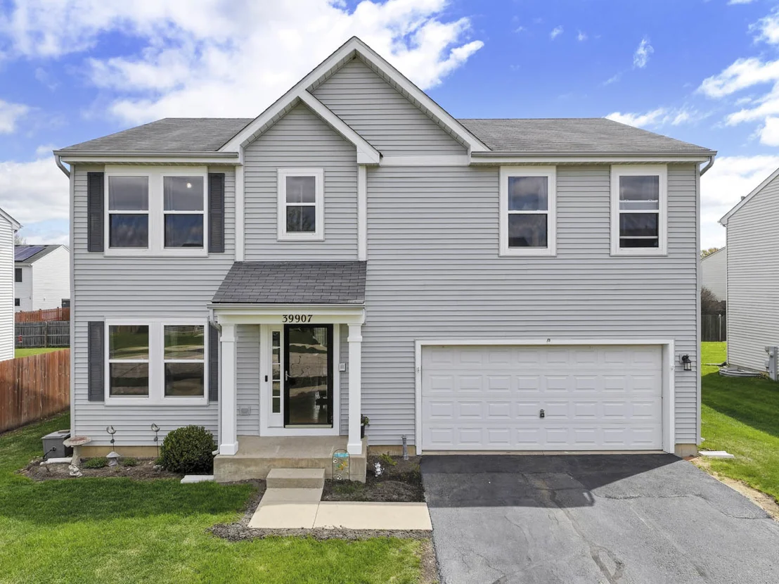 Photo of 39907 Walton Lane