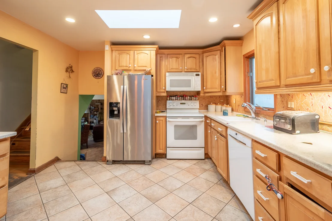 Photo of 1411 S Robert Drive