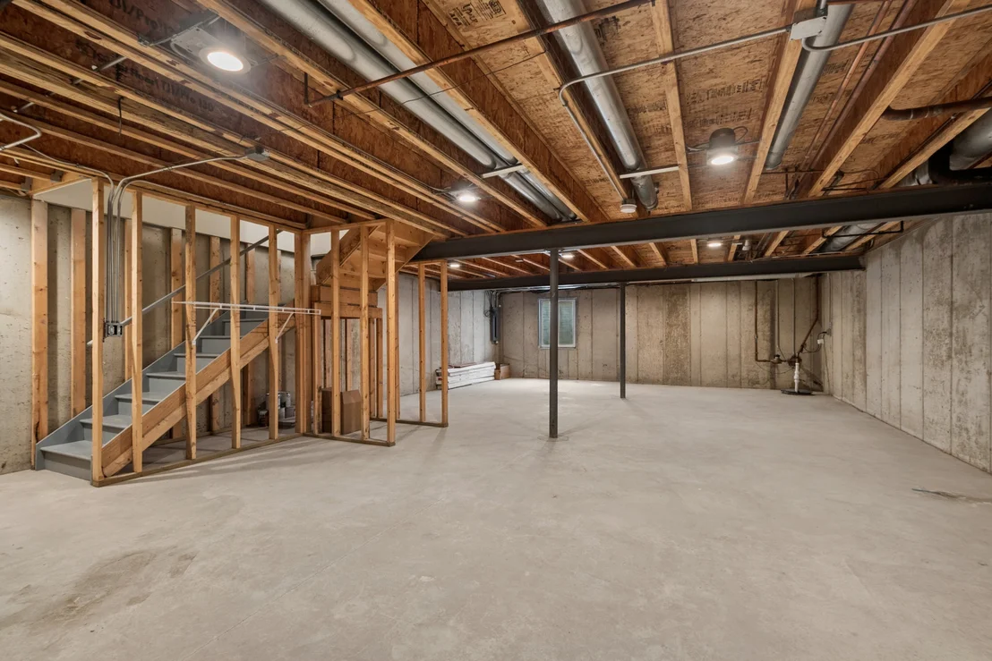 Photo of 9012 Buckingham Park Drive