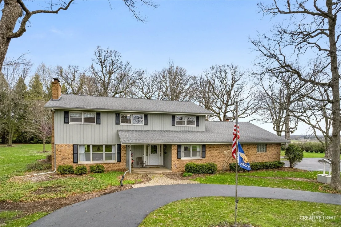 Photo of 43W762 Mcdonald Road