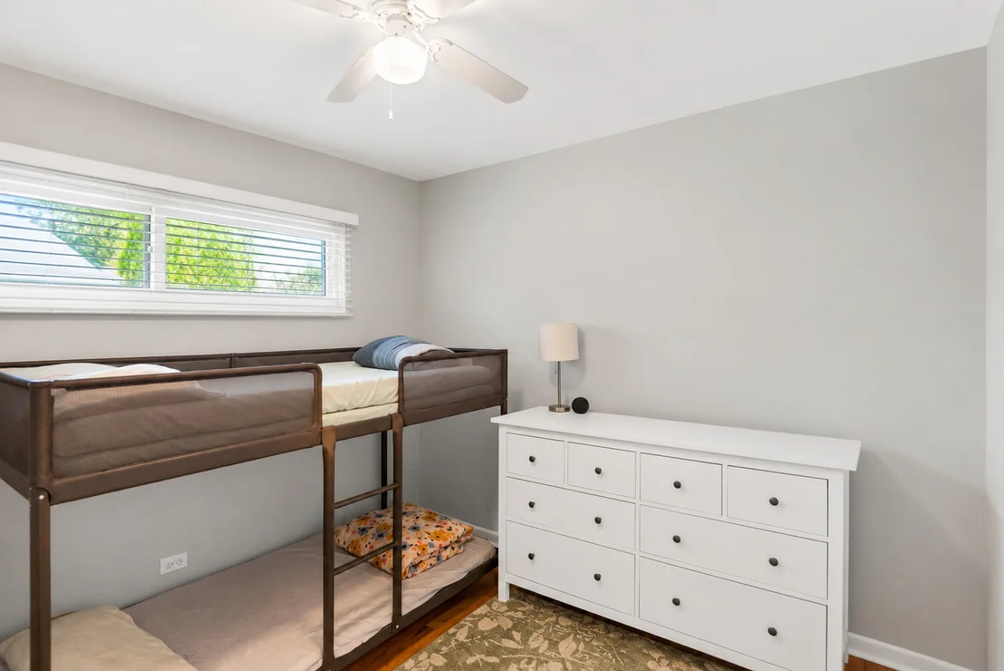 Photo of 1441 N Eagle Street