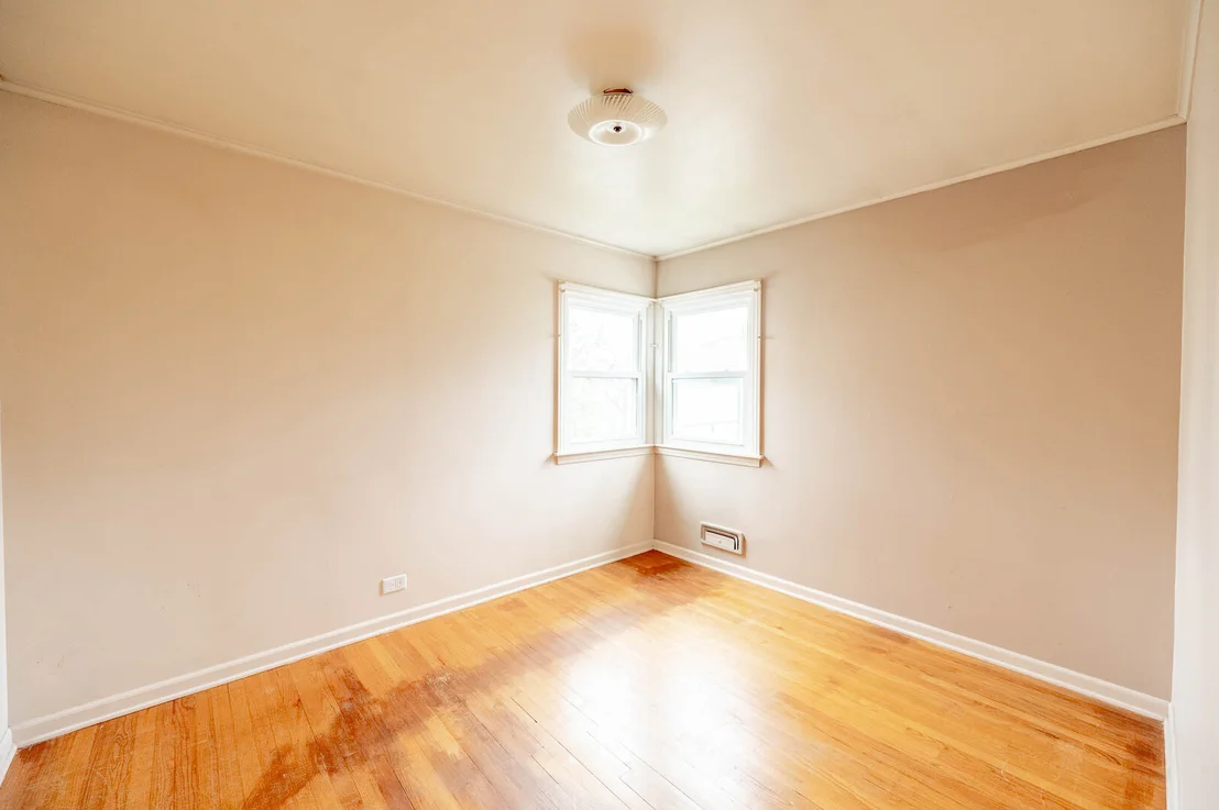 Photo of 104 N Warrington Road