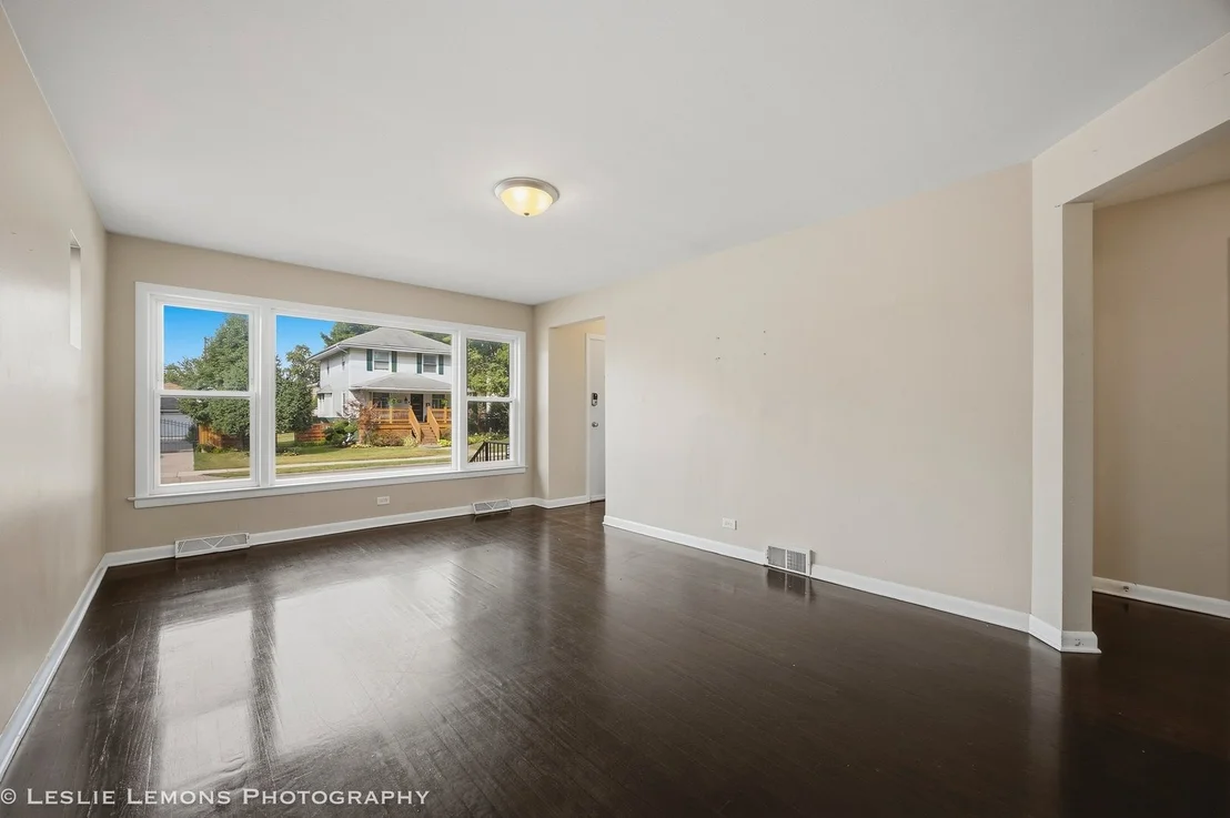 Photo of 3433 wesley Avenue
