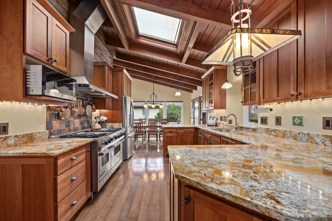 Photo of 12 Meadowood Drive