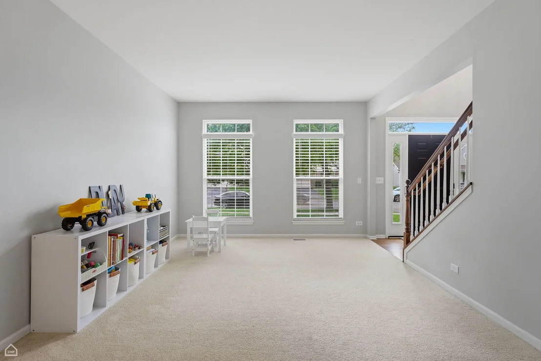 Photo of 628 Manhattan Circle