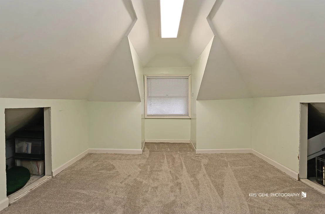 Photo of 35694 N Laurel Avenue
