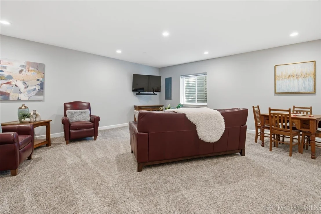 Photo of 656 Riverbank Drive