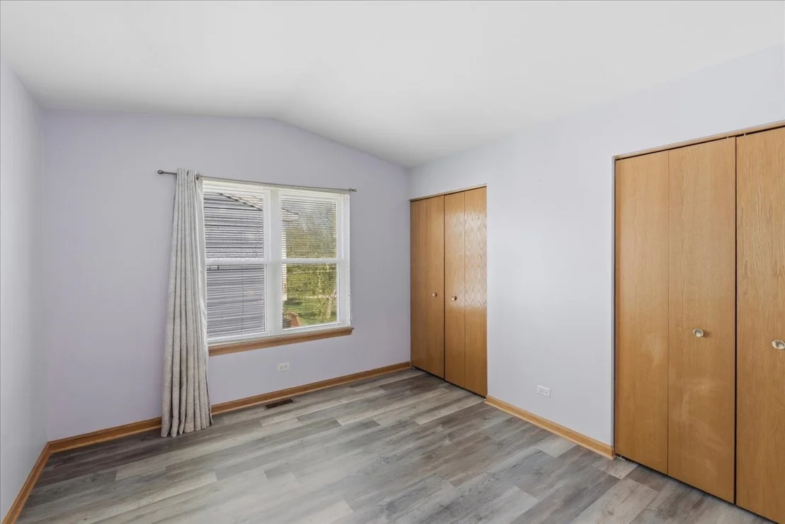 Photo of 974 Deer Trail