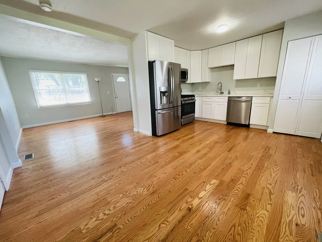 Photo of 808 Sunset Circle