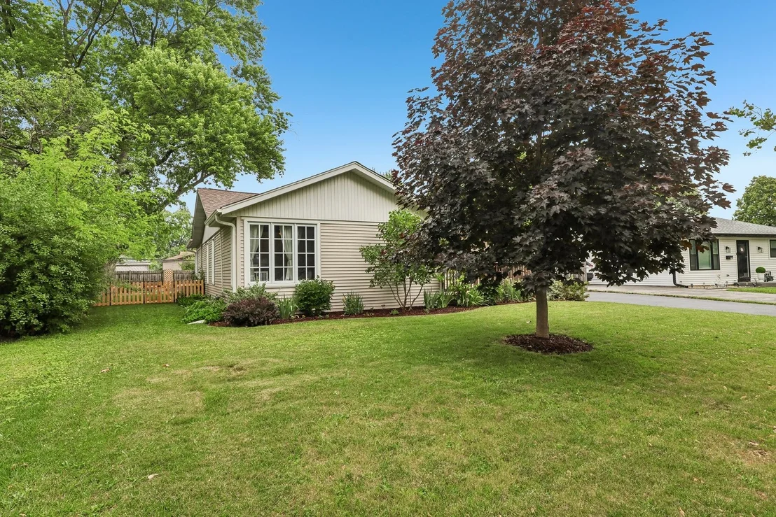 Photo of 2802 Hawk Lane