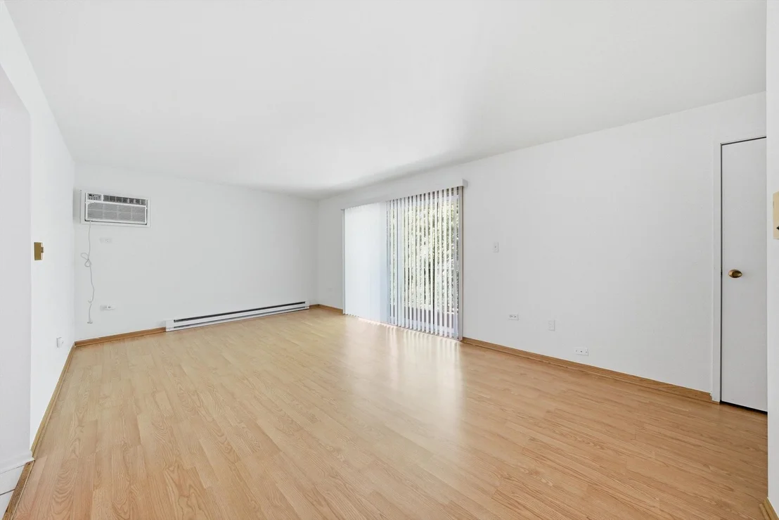 Photo of Unit 3B at 8039 Beloit Avenue