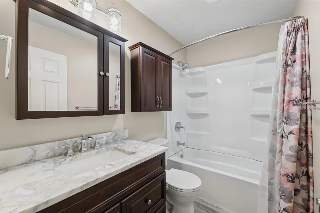 Photo of 2105 Blackthorn Drive