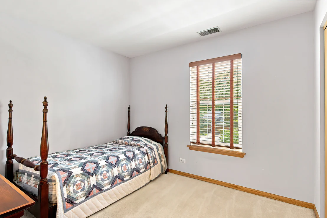 Photo of 783 Manor Road