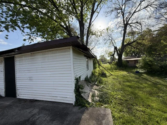 Photo of 16401 Saint Louis Avenue