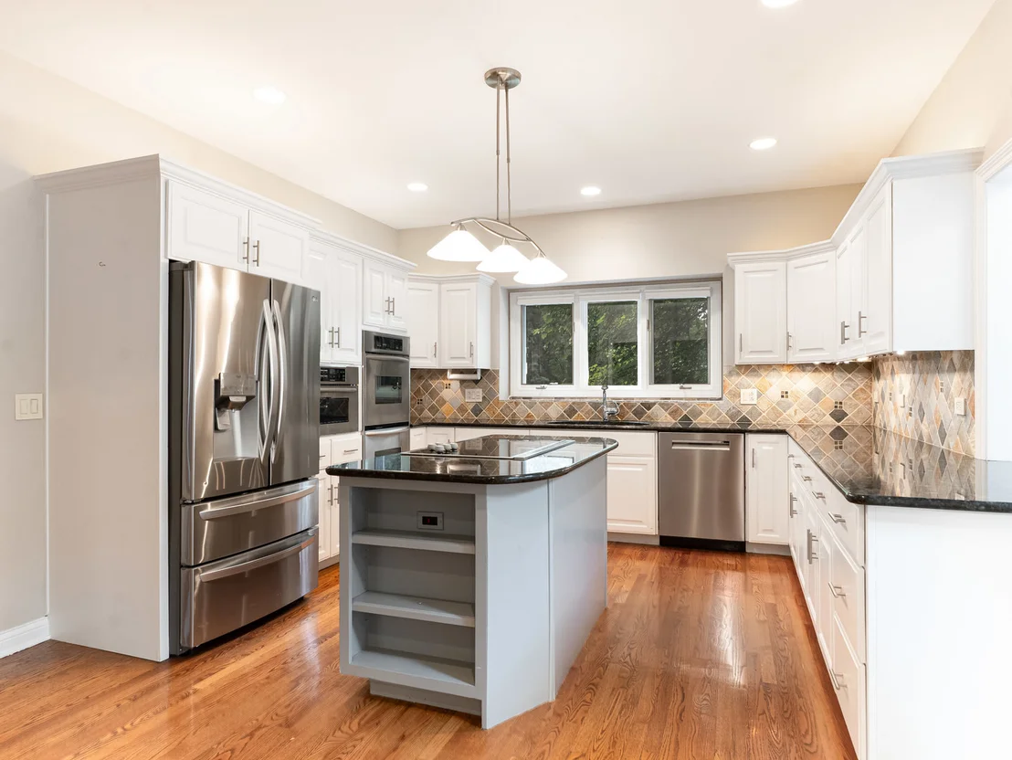 Photo of 1035 Sheringham Drive