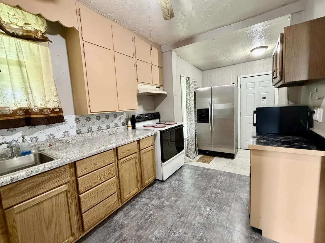 Photo of 703 Park Place