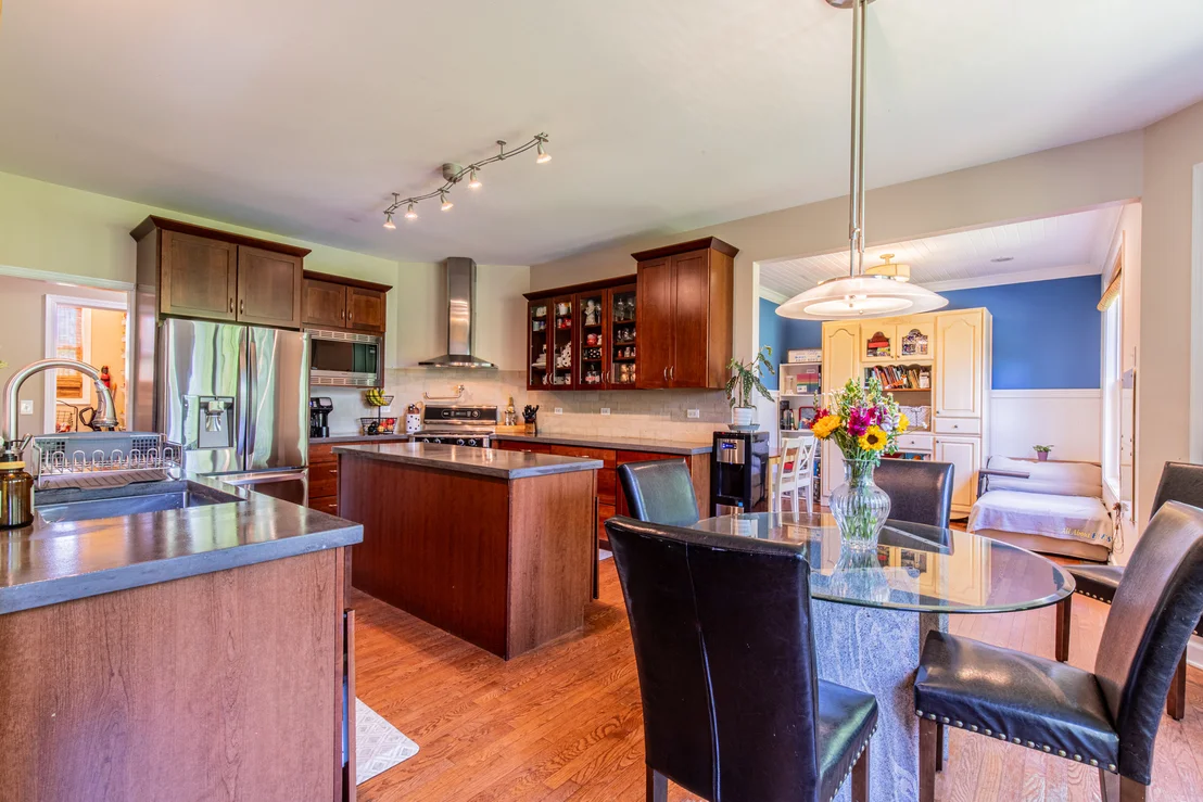 Photo of 4040 River Ridge Lane