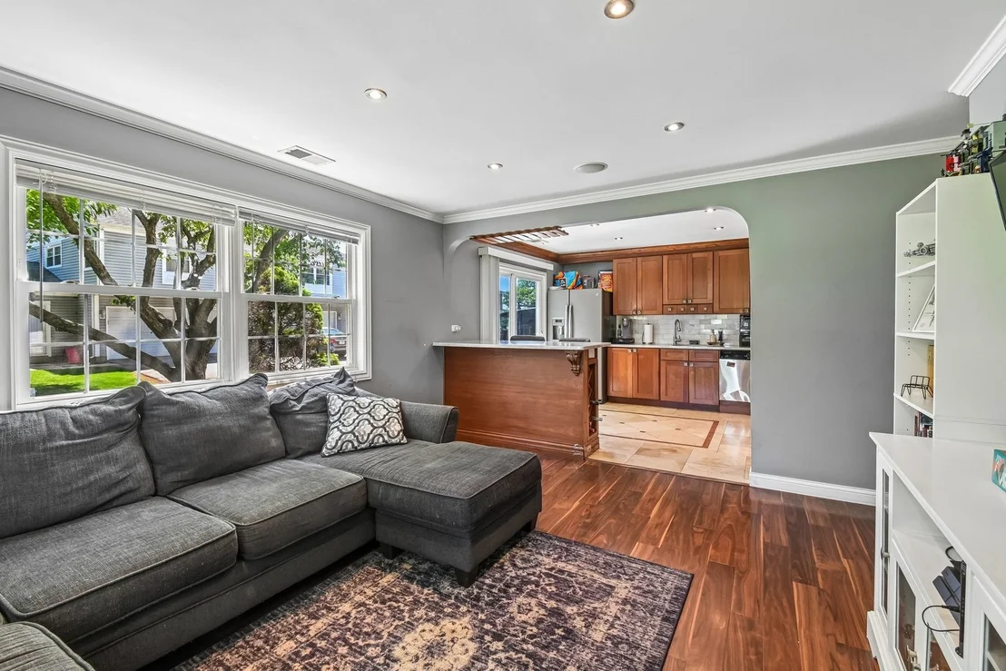 Photo of 1302 Fall Court