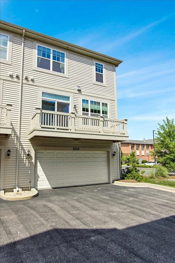 Photo of 300 Lexington Lane