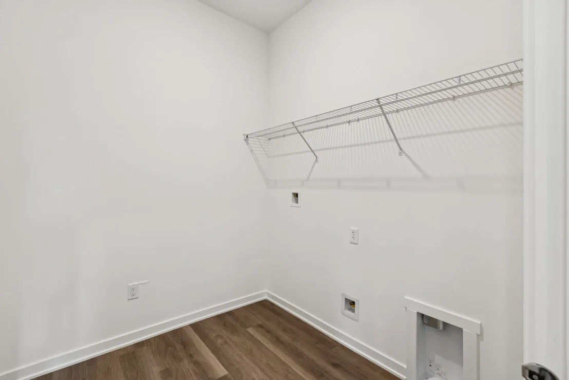 Photo of 6453 Maple Glen Drive
