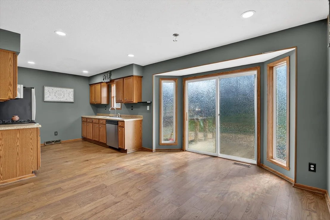 Photo of 2683 Bluffside Drive