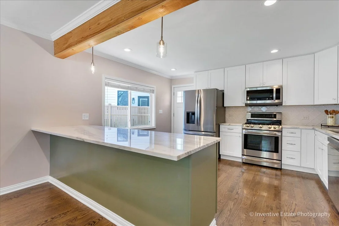 Photo of 331 W Hillside Avenue