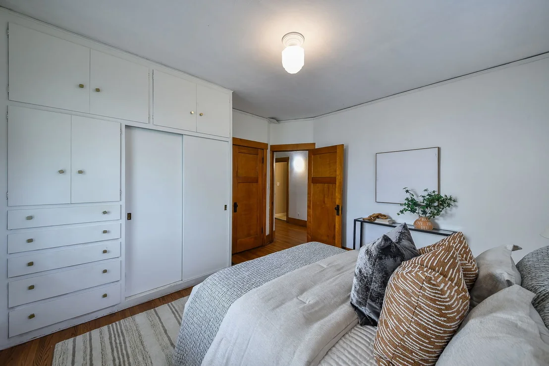 Photo of 115 N Wright Street