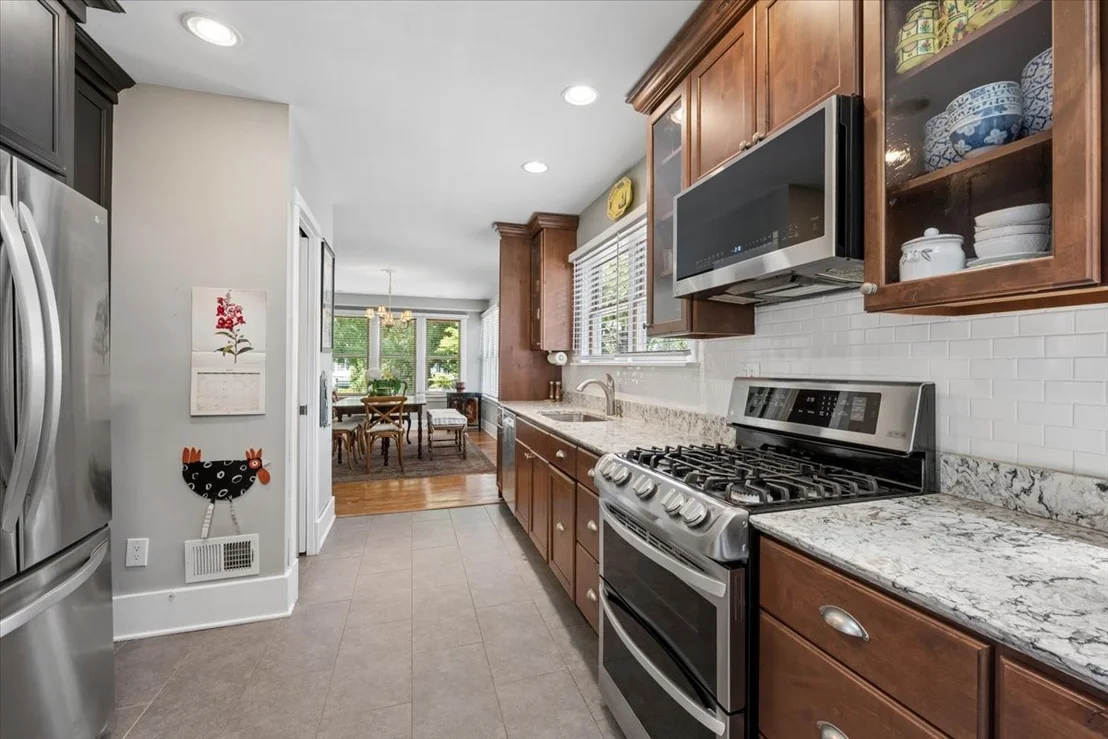 Photo of 1412 Leonard Place
