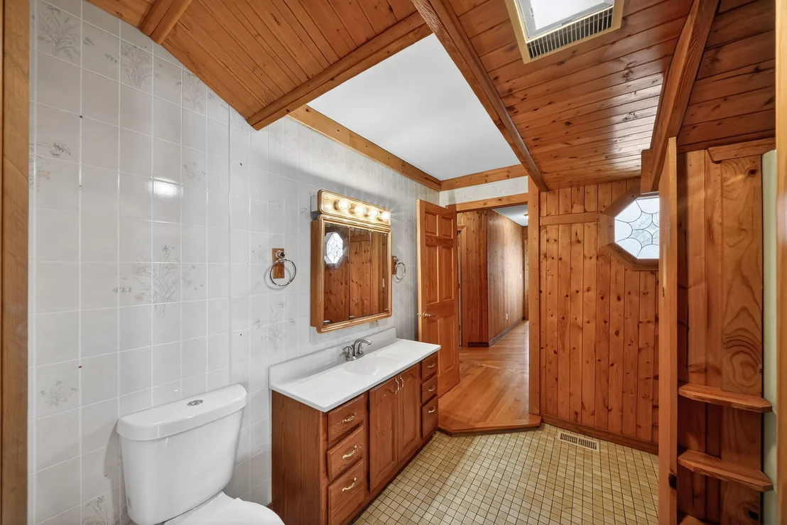 Photo of 6N263 River Drive