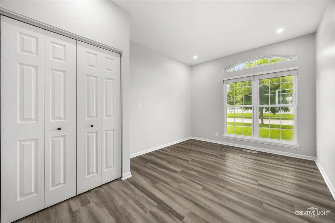 Photo of 427 Barnaby Drive