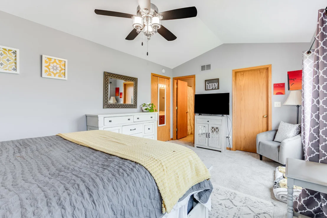 Photo of 661 Chestnut Ridge