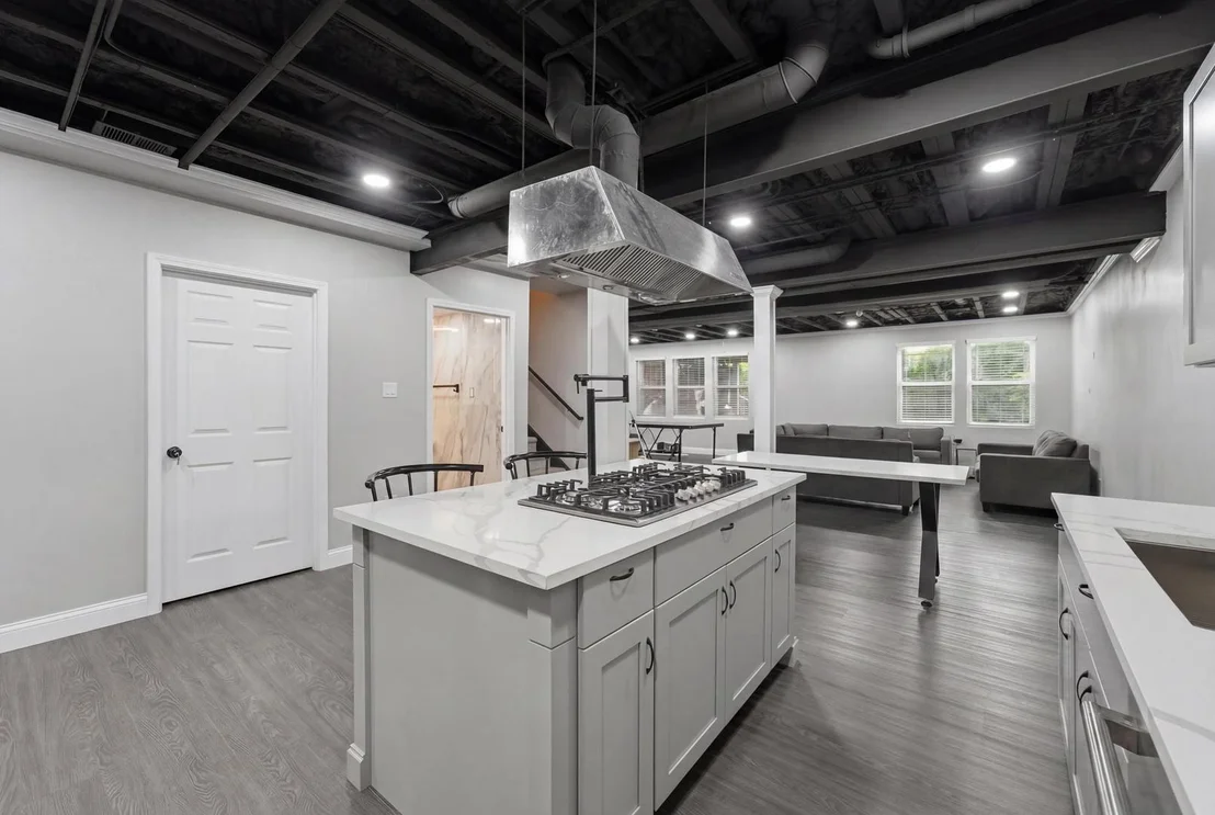 Photo of 906 Blue Ridge Drive