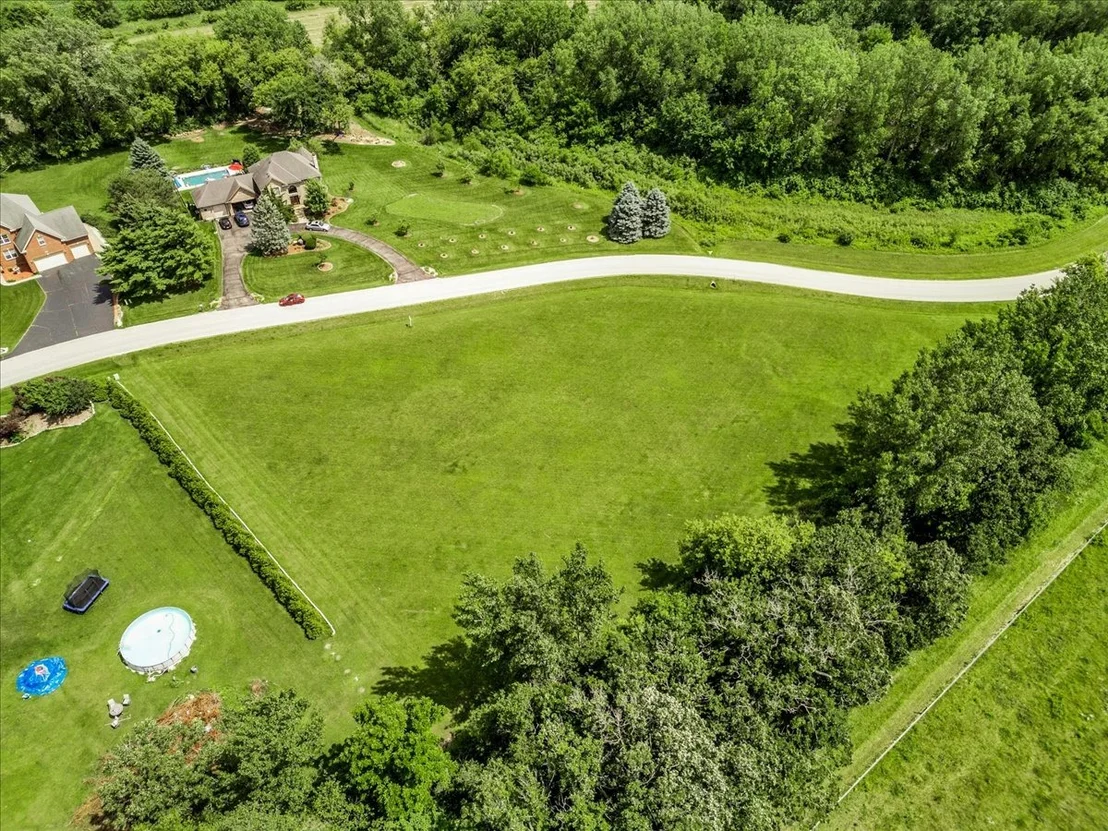 Photo of 11217 Hill Crest Lane