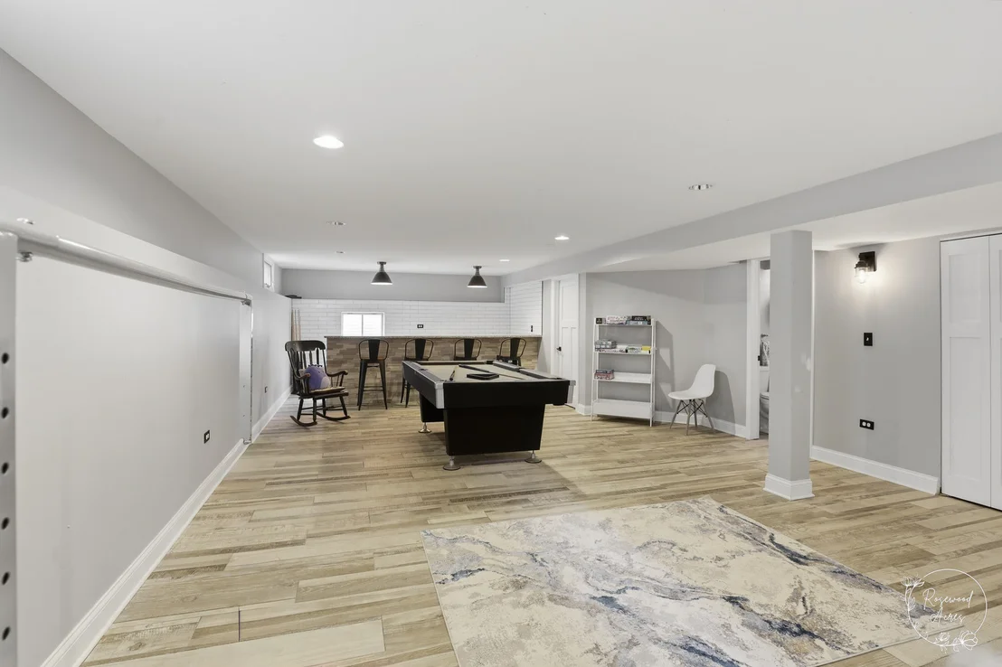 Photo of 1168 Meadow Path
