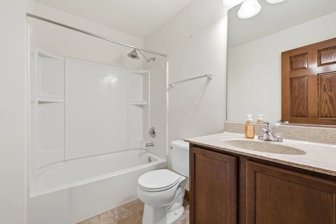 Photo of 922 Saddle Ridge Drive
