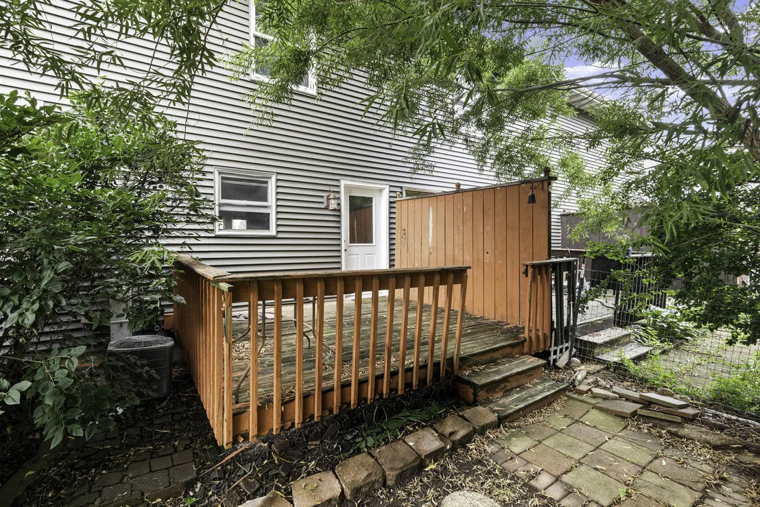 Photo of 1426 Anthony Lane