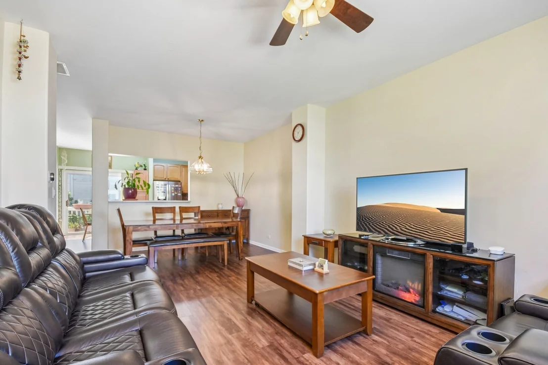 Photo of 641 S Rosehall Lane