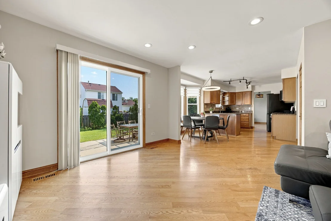 Photo of 232 Pepperidge Circle