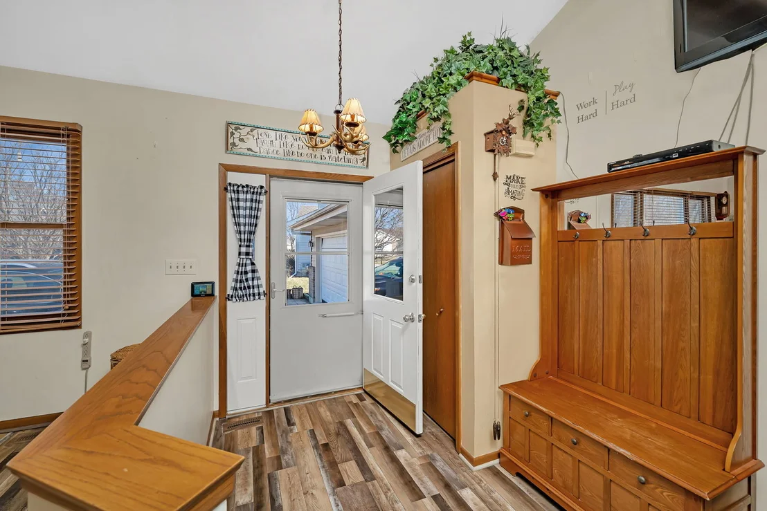 Photo of 801 Phyllis Drive