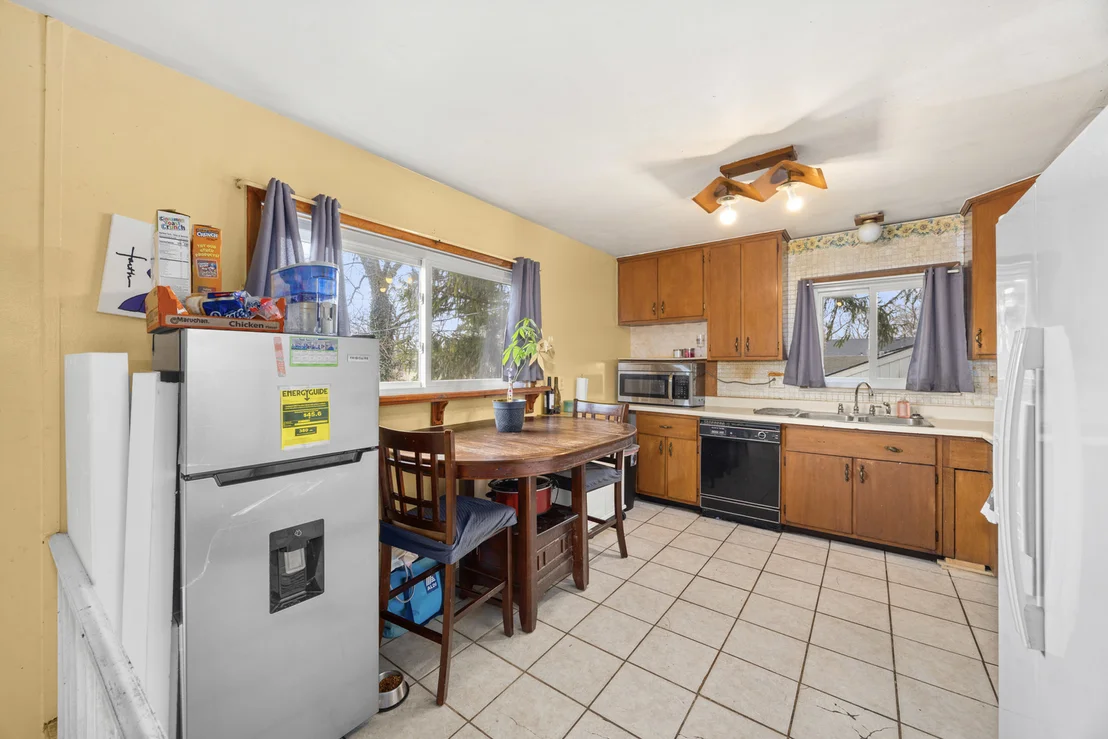 Photo of 520 E Birch Drive