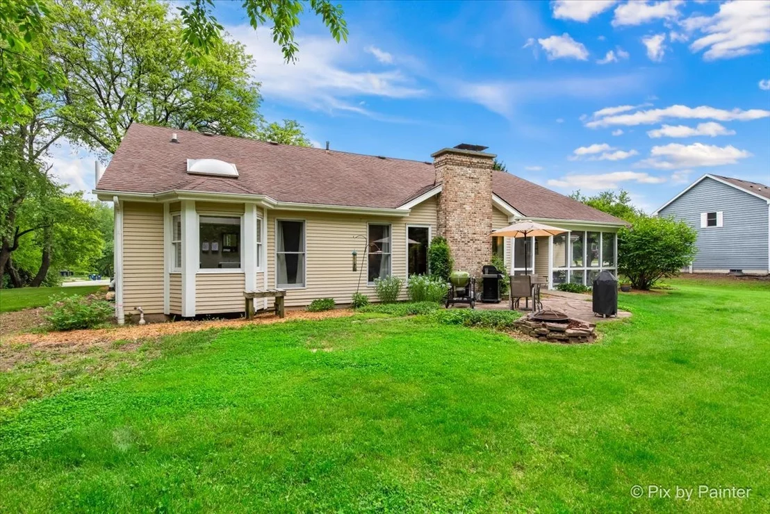 Photo of 39W889 Deer Run Drive