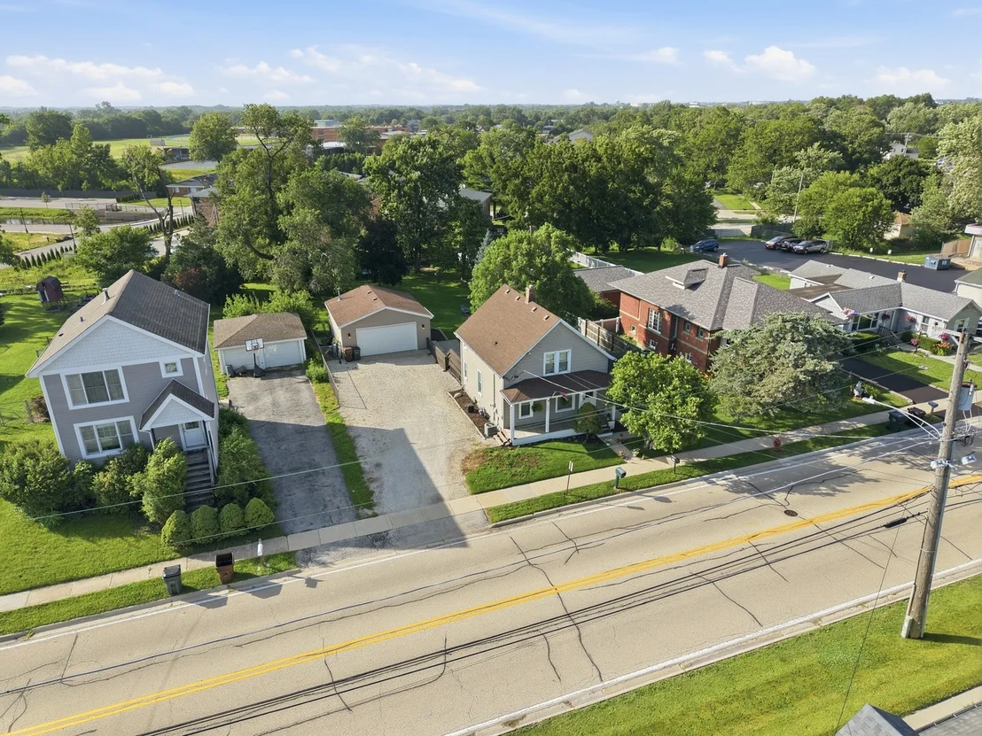 Photo of 11224 Front Street