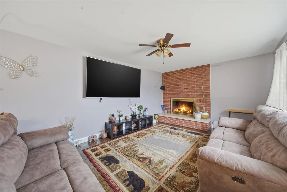 Photo of 810 N Cherry Street