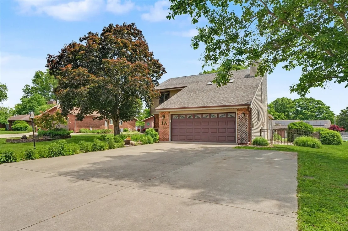 Photo of 1 James Court