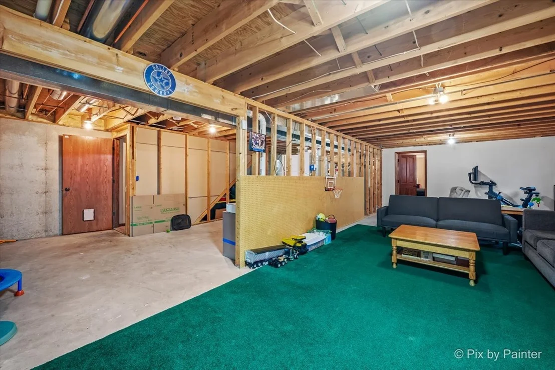 Photo of 7585 Derby Close
