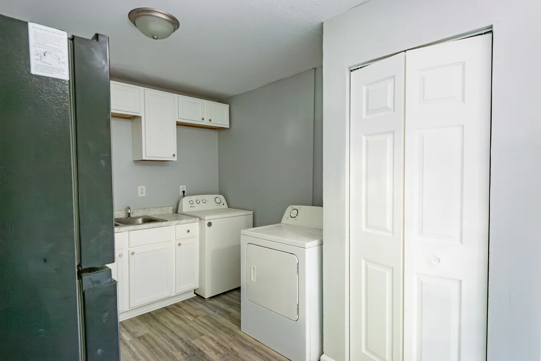 Photo of 1607 Williamsburg Drive