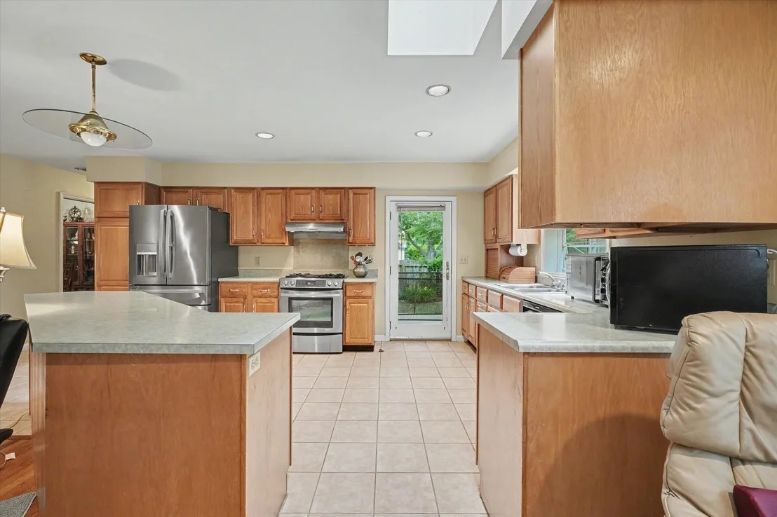 Photo of 204 E Willard Street