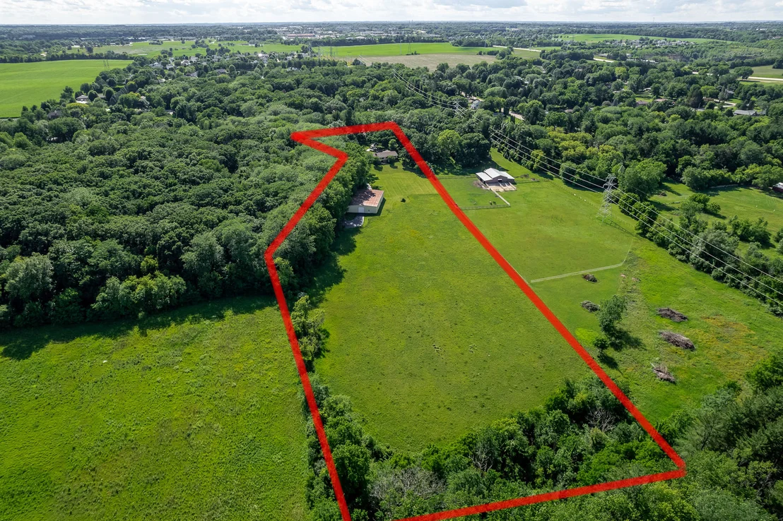 Photo of 7889 Shaw Road